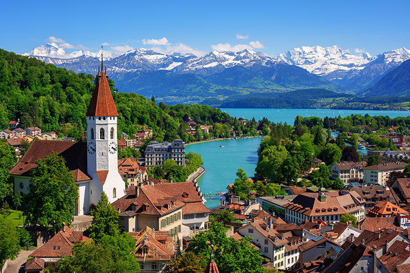 Exploring the top 5 countries leading the race to net zero emissions
